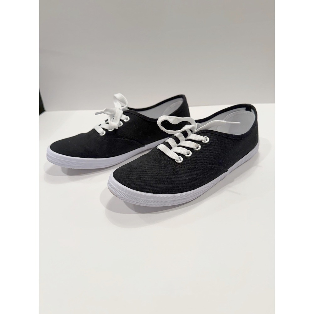 TUOPIN Canvas Sneakers Womens 9 Black Low Top Lace Up Casual Plimsolls